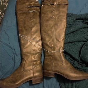 Libby Edelman boots